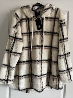 BB Collection Plush Hooded Teddy Jacket - Cream Plaid